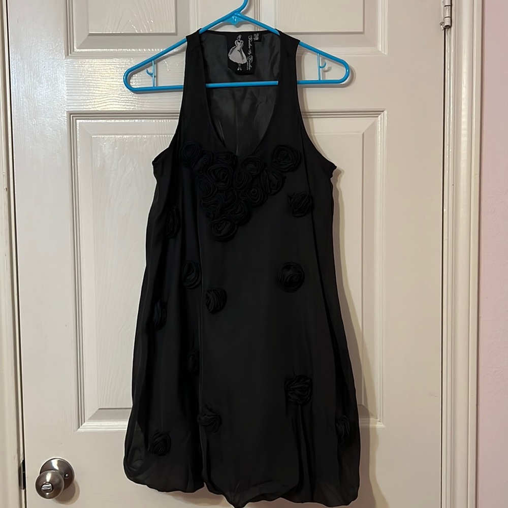 Forever 21 Black Dress Size Medium